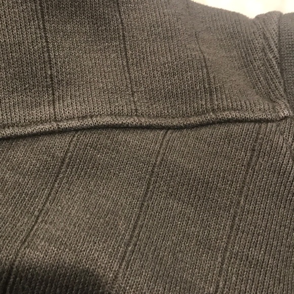 Columbia V Neck Pullover - Picture 5 of 5